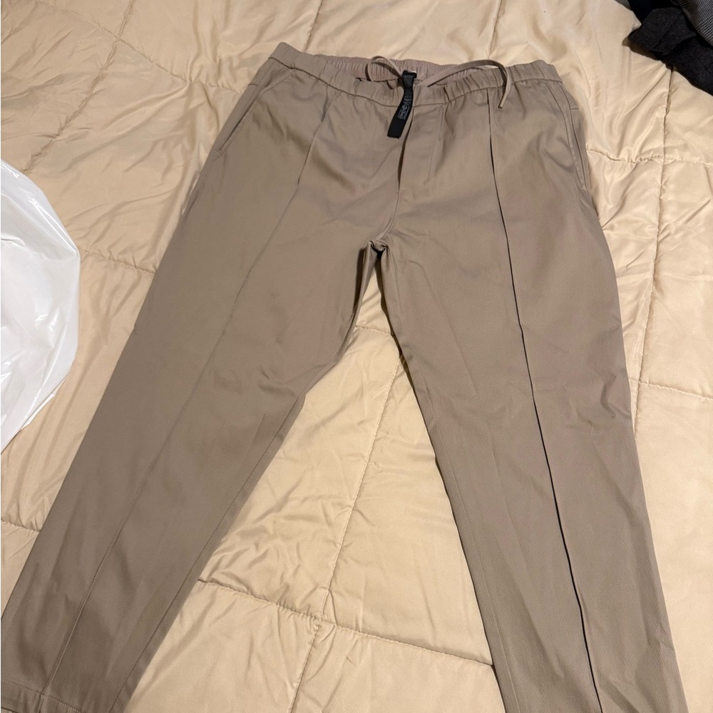 lululemon athletica Men's Beige Joggers